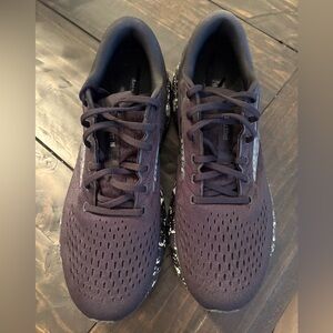 Brooks Men's Dark Purple Athletic Running Shoes